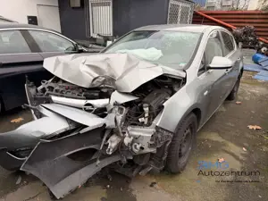 Opel Astra J 1.4 Turbo Sport [UNFALL]
