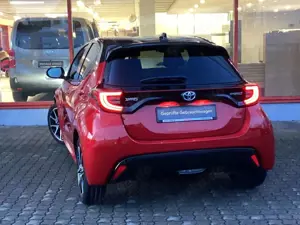 Toyota Yaris Hybrid 1.5 VVT-i Style Bild 3