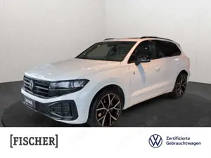 Volkswagen Touareg 3.0TDI 4Motion R-Line Black Style HD-Matrix Navi A