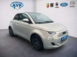 Fiat 500e Giorgio Armani 42kWh Förderfähig!