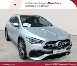 Mercedes-Benz GLA 200 GLA 200 7G-AMG BusiP PANO KAM Sound