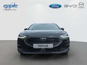 Ford Focus Turnier TITANIUM X 155PS Top-Ausstattung Bild 2
