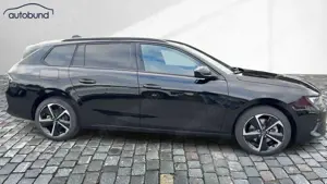 Opel Astra L SportsTourer 1,2 GS Automatik digital Cockpit Bild 3