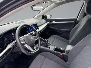 Volkswagen Golf VIII Life 1.0 TSI Bild 3