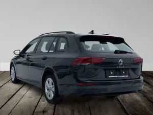 Volkswagen Golf VIII Life 1.0 TSI Bild 2