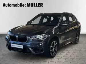 BMW X1 18 d Sport Line El. Panodach Navi LED El. Heckklap