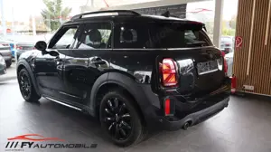 MINI Cooper SD Countryman SD Classic Trim All4 AHK* Bild 3