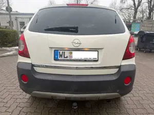 Opel Antara Edition 4x4*XENON*LEDER*PDC*AHK Bild 2