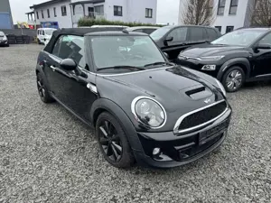 MINI Cooper S Cabrio HK Xenon Navi Leder PDC
