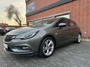Opel Astra K Ultimate *LED*T.LEDER*PDC*AHK*CARPLAY*