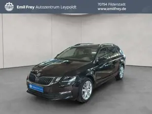 Skoda Octavia Combi 2.0 TDI DSG Clever RFK, AHK, ACC