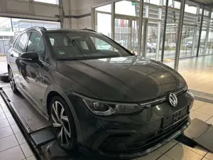 Volkswagen Golf Variant R-Line *Black Style*18Zoll*PANORAMA*EasyOp*KEYLESS