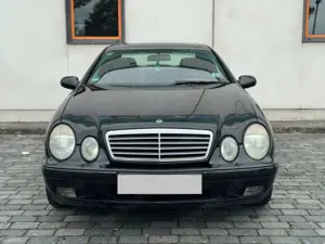 Mercedes-Benz CLK 200