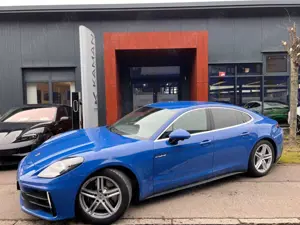 Porsche Panamera 4 E-Hyb Active Body Contr. · NP154.400€