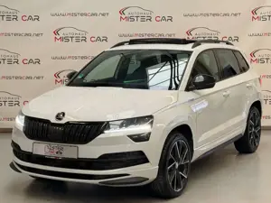 Skoda Karoq Sportline 4x4 PANO/NAVI/LED/AHK/PDC/SHZ/19