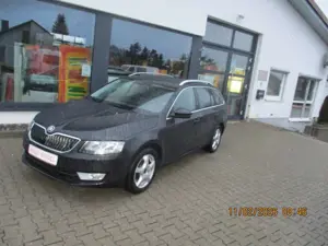 Skoda Octavia Ambition Bild 2