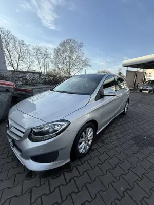 Mercedes-Benz B 180 Style