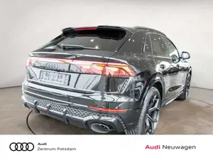 Audi RS Q8 SUV performance 360° BO LASER STANDHZ Bild 3
