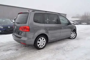 Volkswagen Touran Match 1.4 TSI/ PDC/NAVI/TEMPOMAT Bild 4