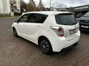 Toyota Verso 1.8 Automatik Navi AHK SHZ Kamera Bild 5