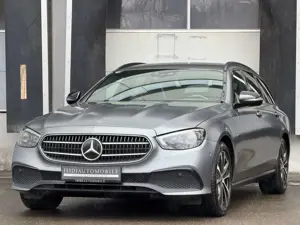 Mercedes-Benz E 300 de Avantgarde Night Magno Burmester 360