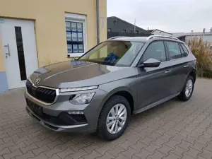 Skoda Kamiq Top Selection 5J. Garantie ACC Kamera PDC v+h 1...