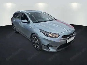 Kia Ceed SW / cee'd SW Ceed SW 1.5 T-GDI Vision SONDERPREIS*NAVI*KAMERA Bild 3