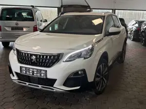 Peugeot 3008 Allure*Automatik*Navi*Kamera*Assist*Ahk*Pdc
