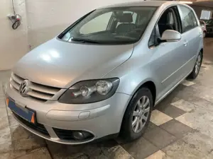 Volkswagen Golf Plus 2.0TDI Comfortline*DSG*TMP*SHZ*PDC*AHK