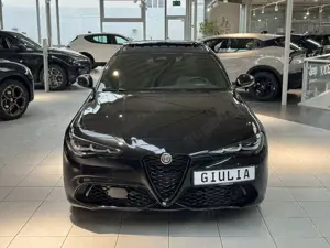 Alfa Romeo Giulia 2.0 Turbo Q4 *** Sofort Verfügbar *** Bild 5