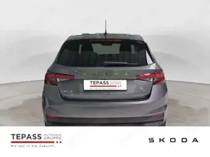 Skoda Fabia 1.0l TSI Tour ASSISTENT WINTER FAMILIE Bild 5