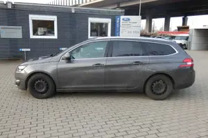 Peugeot 308 SW 1.2 PT130 'Allure' #PDC #KAM #NAVI #SITZHZG Bild 3