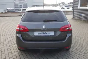 Peugeot 308 SW 1.2 PT130 'Allure' #PDC #KAM #NAVI #SITZHZG Bild 5