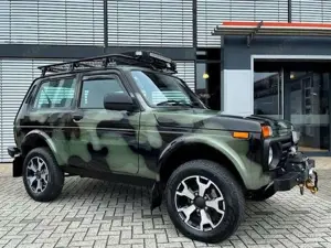 Lada Taiga 4x4 Bild 2