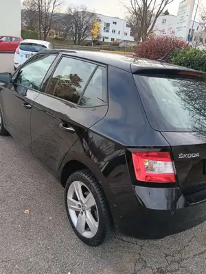 Skoda Fabia Fabia Combi 1.2 TSI Active Bild 2