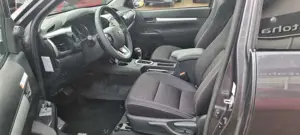 Toyota Hilux 2,8 XTRA Cab AT Bild 5