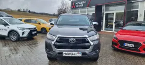 Toyota Hilux 2,8 XTRA Cab AT Bild 2