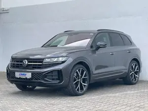 Volkswagen Touareg 3.0 4Motion R-Line FINAL EDITION HUD/AHK/Pano/Stan Bild 3