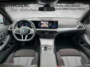 BMW 320 d xDrive M Sportpaket HK HiFi DAB LED Shz Bild 4