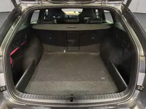 Skoda Octavia Combi 2.0 TDI DSG RS Bild 5