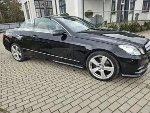 Mercedes-Benz E 200 E 200 Cabrio AMG Sport BlueEFFICIENCY 7G-TRONIC Elegance