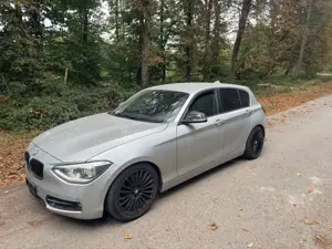 BMW 120 120d xDrive