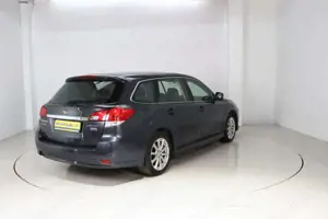 Subaru Legacy Kombi 2.0D Outback Comfort Navigation Bild 5