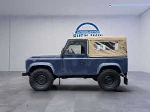 Land Rover Defender Bild 2
