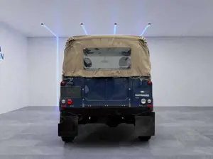 Land Rover Defender Bild 4