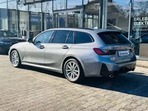 BMW 330 d xDrive M Sport //Leas.ab EUR 489,-inkl. Bild 3