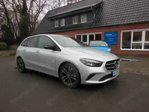 Mercedes-Benz B 180 Progressive AUTOMATIK/AHK/NIGHT/MEMORY/KAM