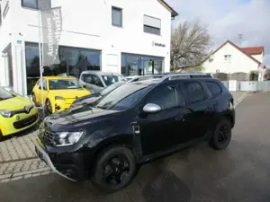 Dacia Duster Prestige 4WD dci 115 Navi AHK Kamera PDC Alus