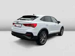 Audi Q3 35TFSI S tronic S line Navi Pano Bild 4