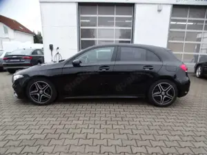 Mercedes-Benz A 200 AMG Line, Standheizung, Leder, Rückfahrkamera, LED Bild 4